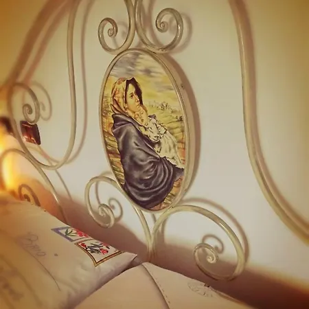 Casale Del Sole Bed & Breakfast 3*