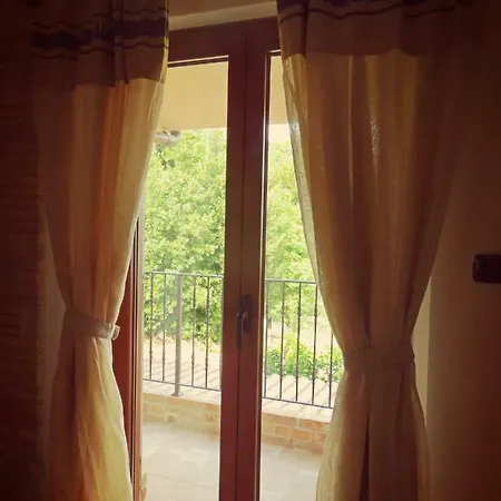 Bed & Breakfast Casale Del Sole