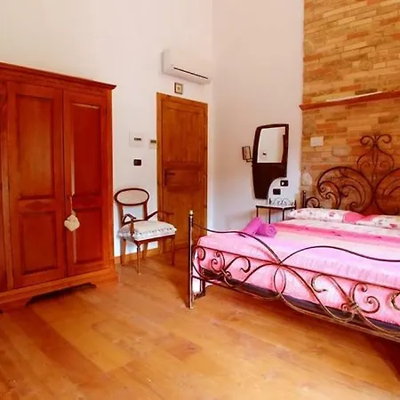 Casale Del Sole Nocleg ze śniadaniem