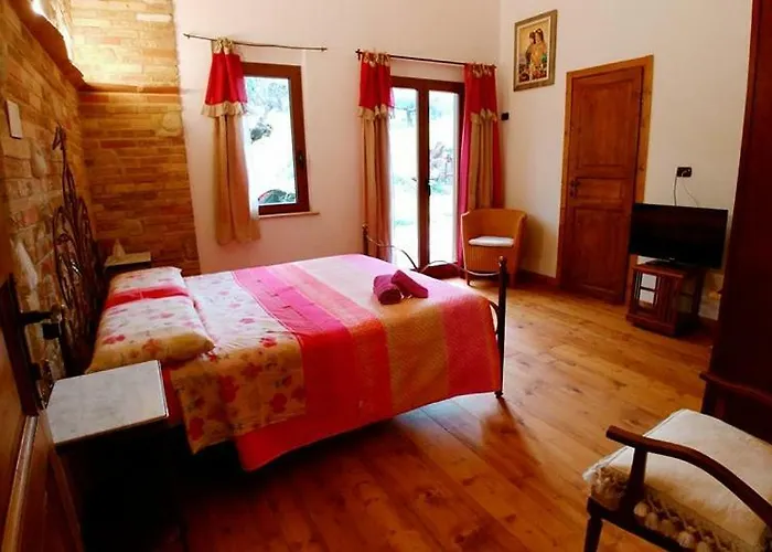 Bed & Breakfast Casale Del Sole 3*