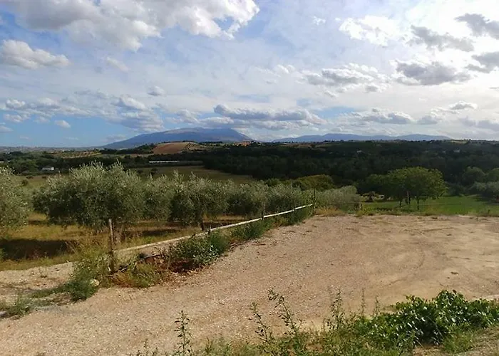 Casale Del Sole Bed & Breakfast 3*